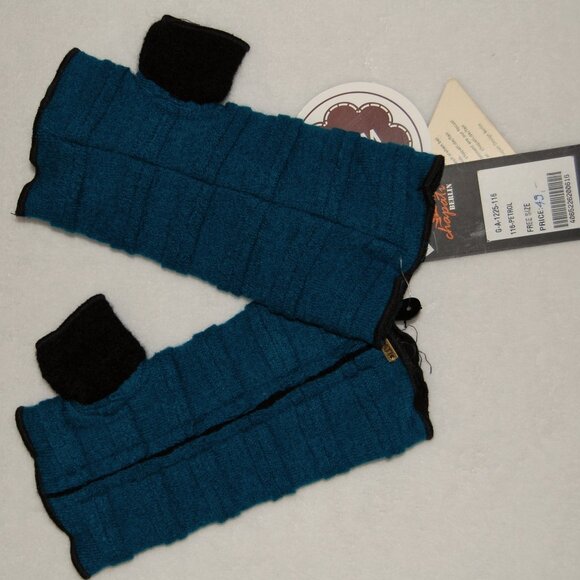 Chapati Berlin, Merino Fingerless Gloves, Reversible, OS Unisex - Picture 3 of 9